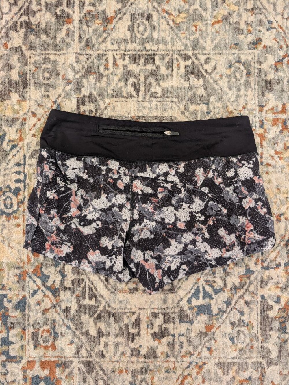 Lululemon Run Times Short Spring Bloom